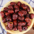 Paquet sain des dates rouges séchées